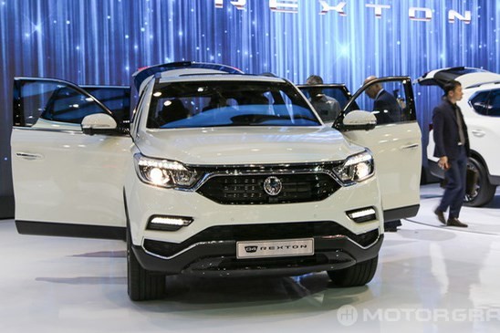 SsangYong Rexton 2018 &quot;chot gia&quot; hon 1 ty dong tai VN-Hinh-4
